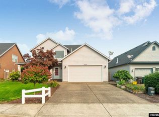 1974 Bentley St E, Monmouth, OR 97361