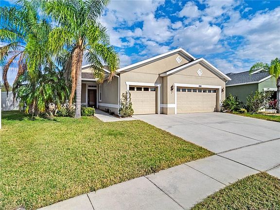 2nd image of 2311 Crosston Cir
