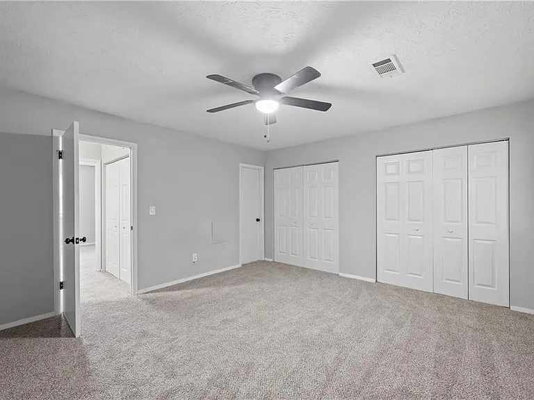 2897 Spruce Cir — Photo 18