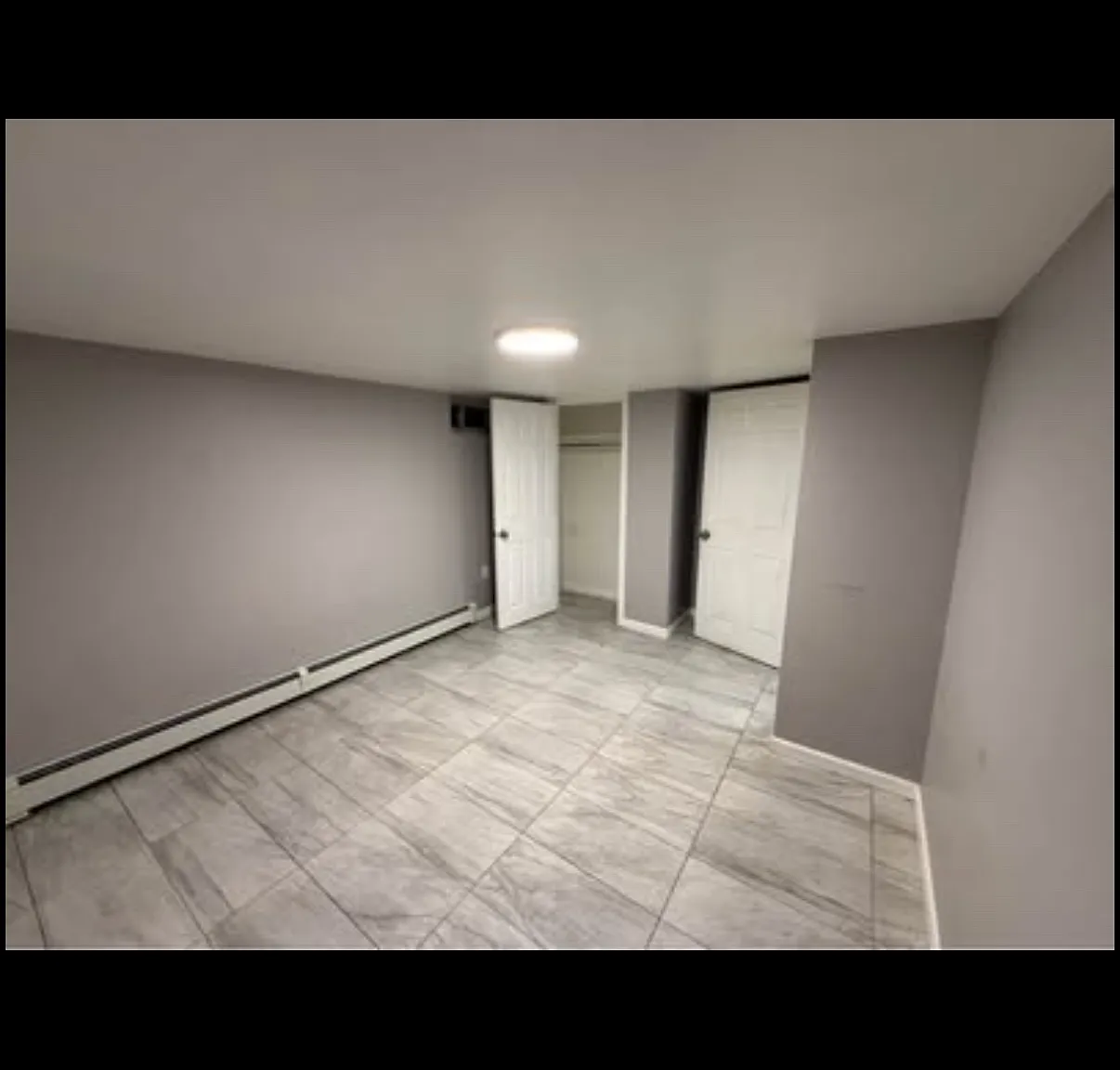 1 bed, 2400 sqft, $700 — Photo 1