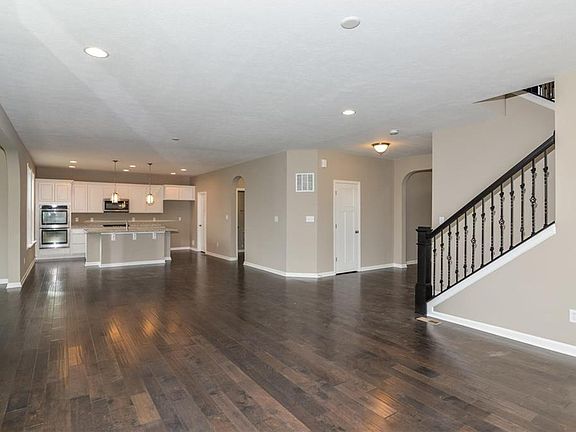 5th image of 16482 Wheatley Ct