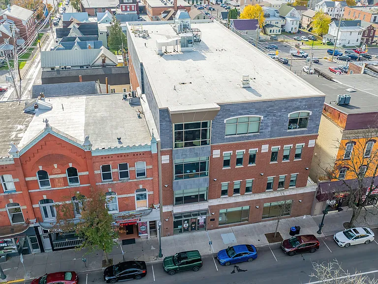 50 E Main St #1 — Photo 2