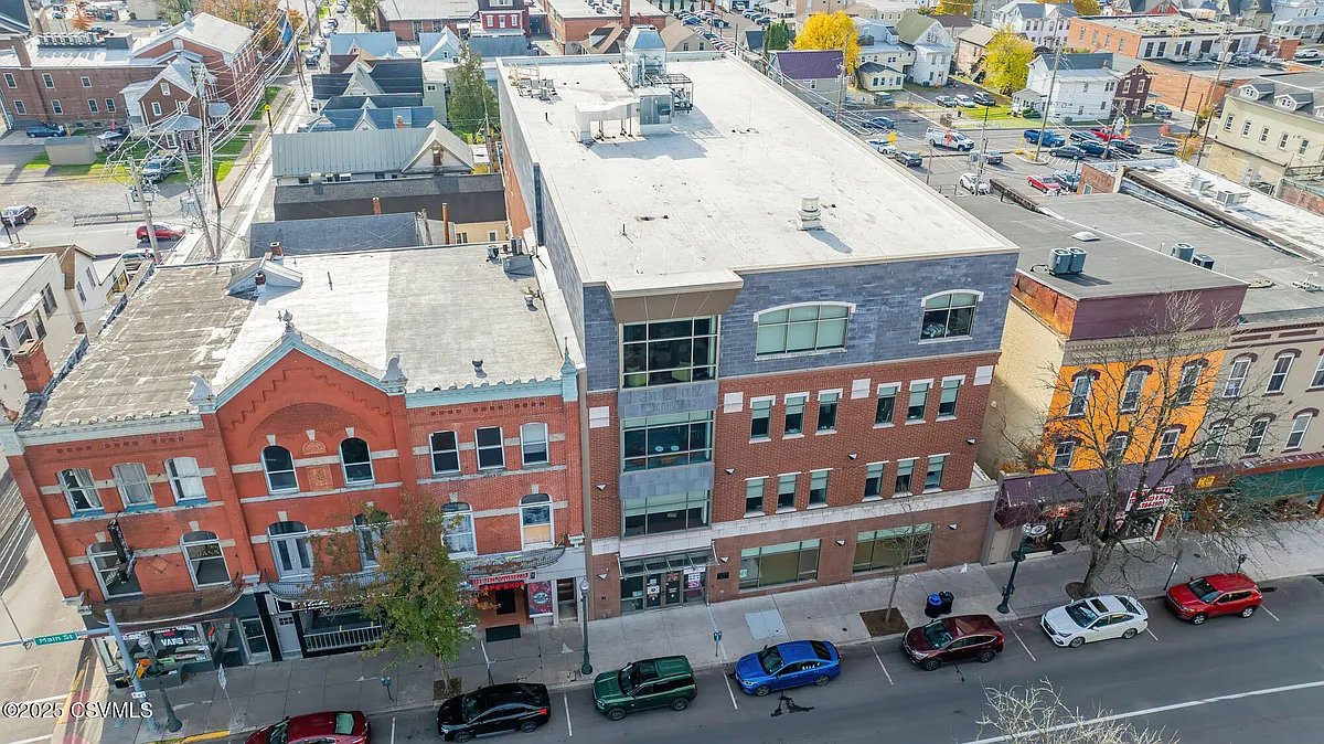 Building Photo - 50 E Main St #1