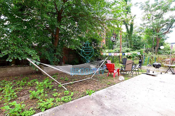 Rented by null | media 43