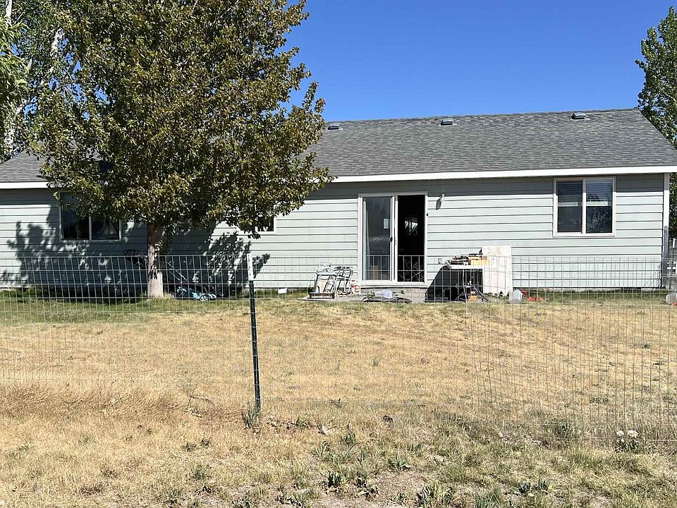 2nd image of 537 Smokey Mountain Dr