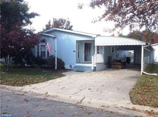 429 Pinewood Dr, Williamstown, NJ 08094