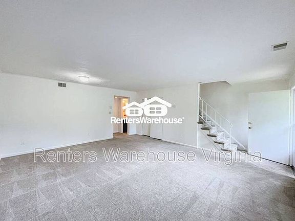 3rd image of 3313 Shasta Ct