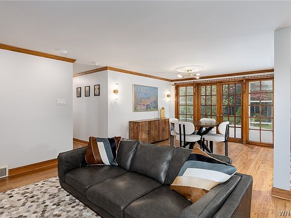 3rd image of 410 Chairfactory Rd