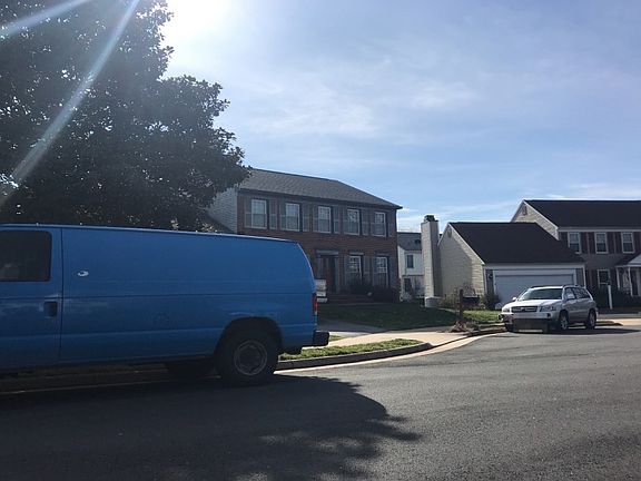 3rd image of 9365 Dahlia Ct