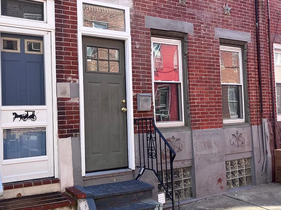 332 Mercy St