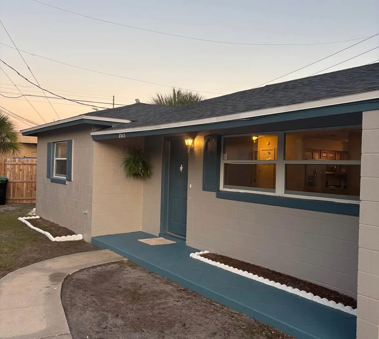 3 bed, 1059 sqft, $1,800 — Photo 2