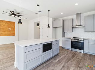 16 Summertime Cir, Wimberley, TX 78676