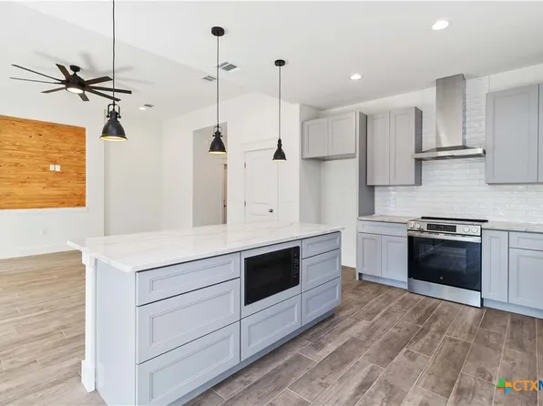 16 Summertime Cir, Wimberley, TX 78676