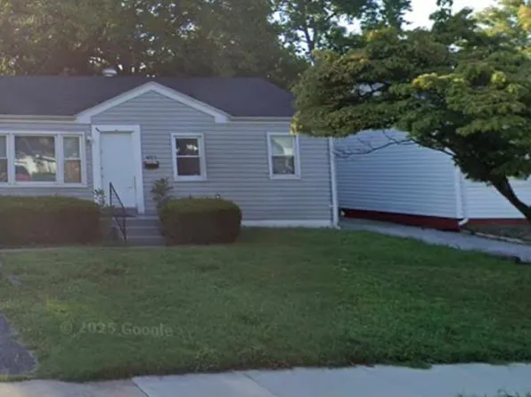 4507 Ashby Rd, Saint Ann, MO 63074