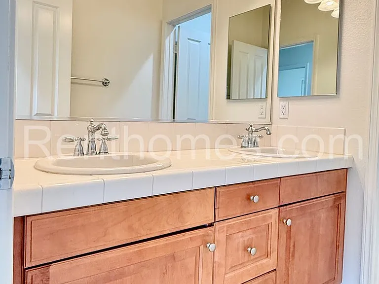13470 Moonflower Meadows Trl — Photo 22