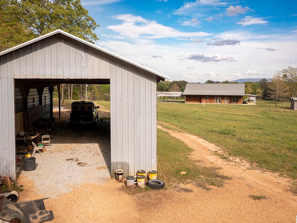 28th image of 1325 Ledbetter Rd