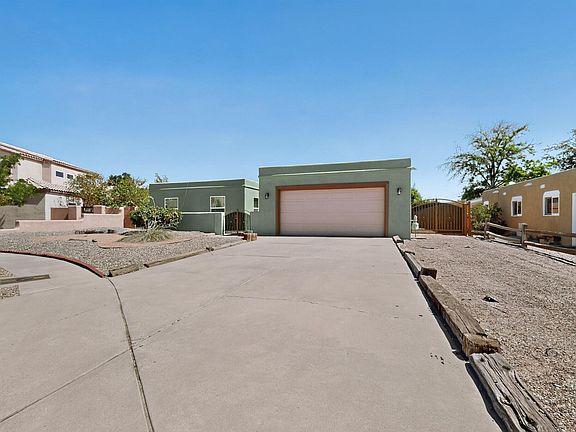 2nd image of 5812 Morgan Ln NW