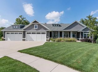 3429 Stable View Ct NE, Cedar Rapids, IA 52411