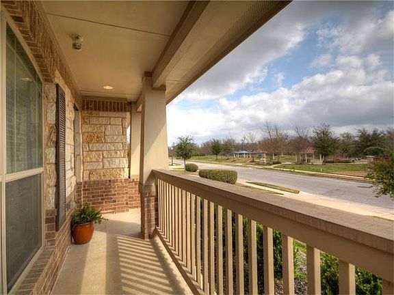 3rd image of 1904 Tranquility Ln