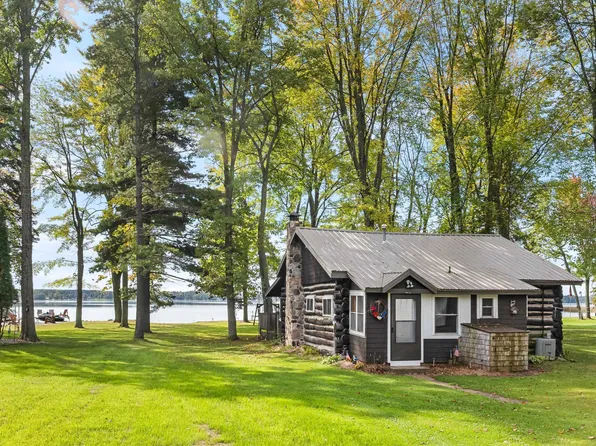 W6107 Rector Rd, Wausaukee, WI 54177