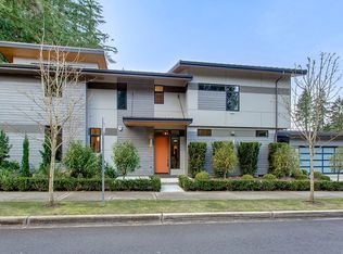 3121 220th Ave SE, Sammamish, WA