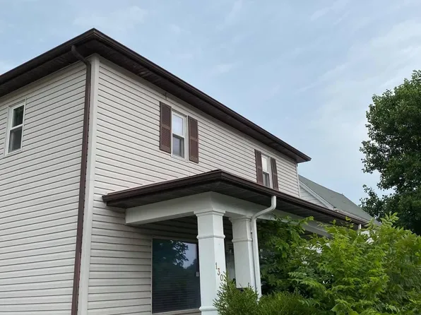 1307 N Charles St Unit A, Belleville, IL 62221