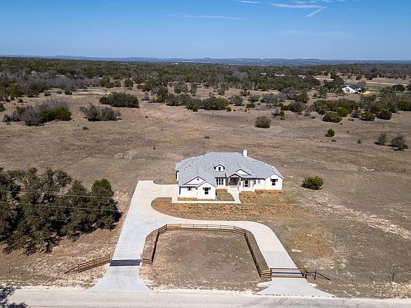 2nd image of 103 Buck Rabbit Road