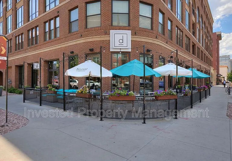 1975 N Grant St #610 — Photo 27