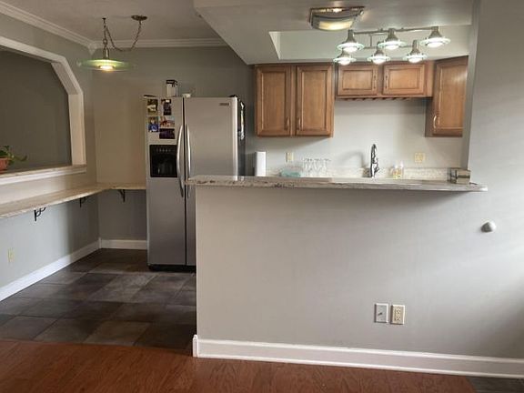 5th image of 7914 Gleason Dr APT 1077
