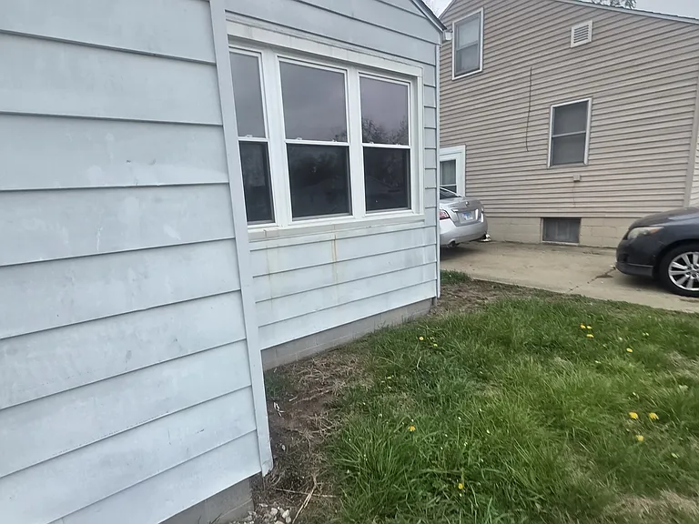 1828 W Leafland Ave — Photo 6