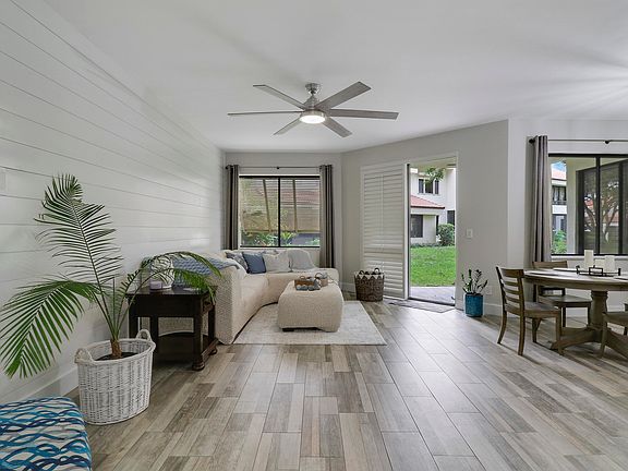 4th image of 401 Sea Oats Drive #C