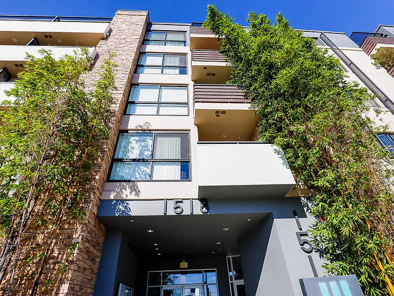 Front Entrance of Santa Monica Federal