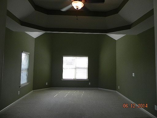 2nd image of 14 Sweetwater Park Dr