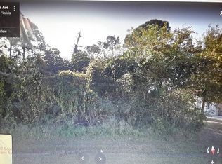 732 SE Evans Ave, Port Saint Lucie, FL 34984