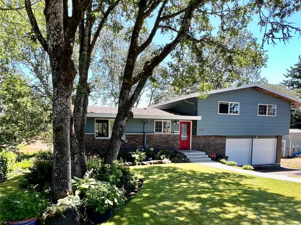 11417 94th Avenue Ct SW, Lakewood, WA 98498