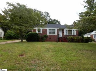 306 Ridgecrest Dr, Greenville, SC 29609