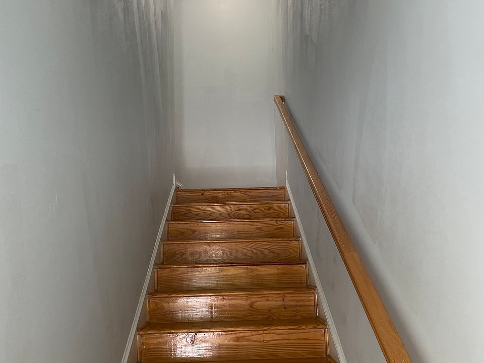 1st image of 4043 Hartland St