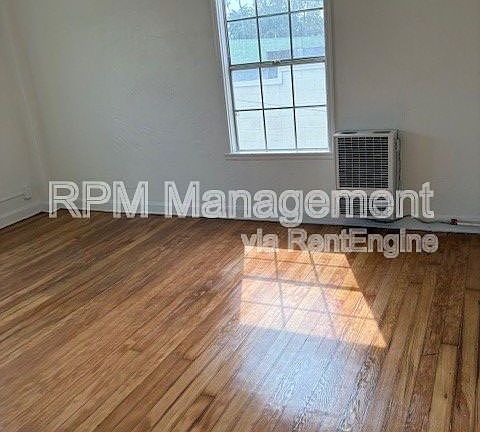 2nd image of 1523 N McCadden Pl APT 307
