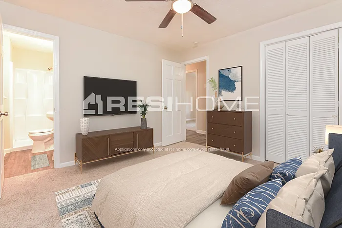 5811 Navarre Ct — Photo 10