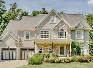 21417 Crown Lake Dr, Cornelius, NC 28031