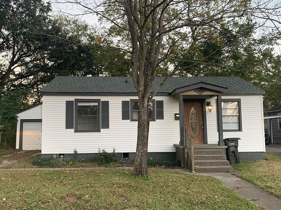 1st image of 130 Huntlee Dr