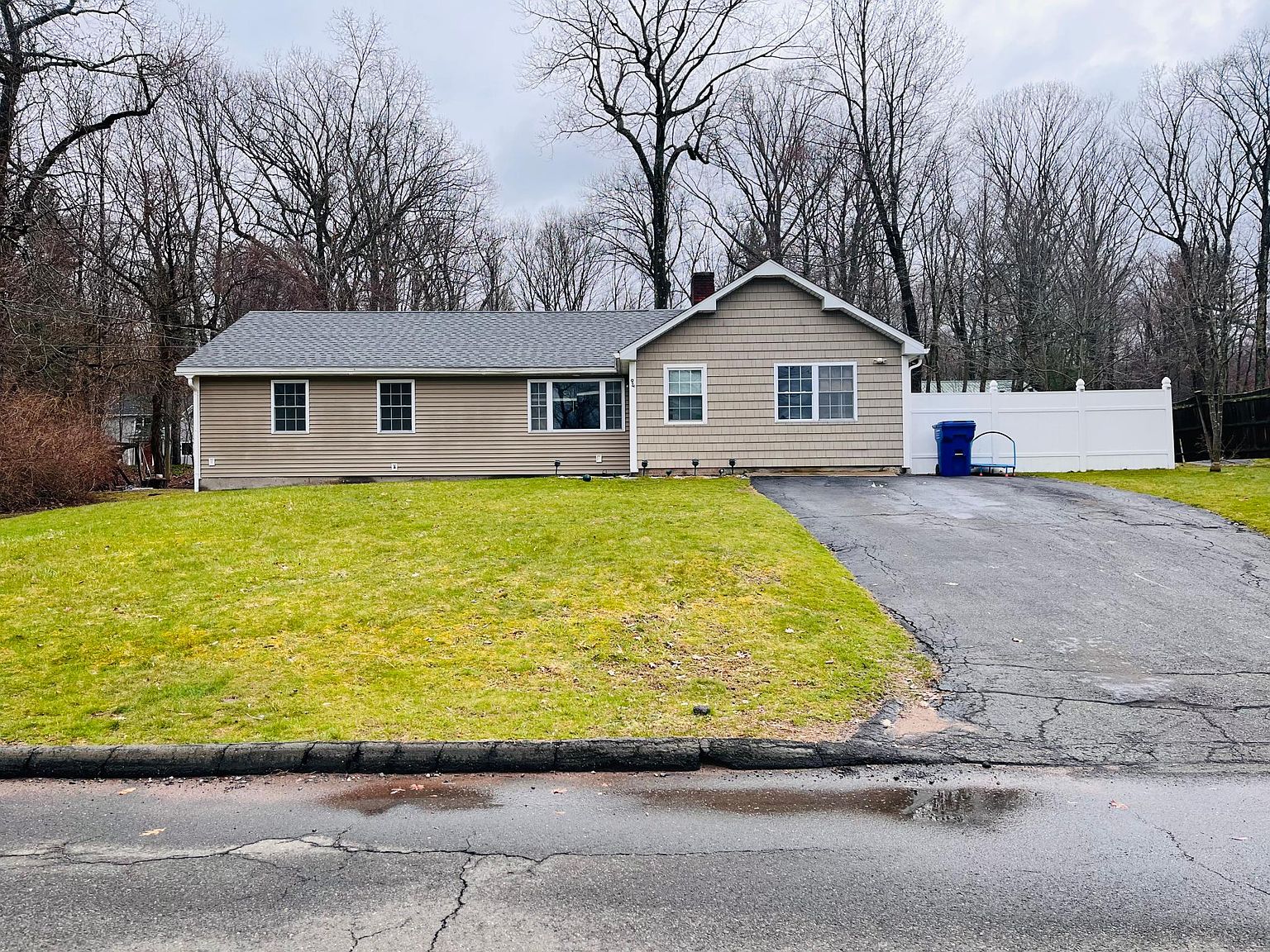 94 Hale Rd, Glastonbury, CT 06033 Zillow