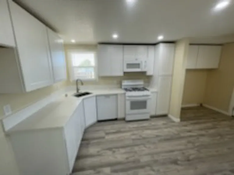 401 S Richmond Rd #A-B — Photo 3