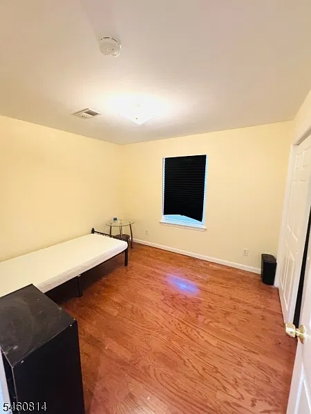 2 bed, 1.0 bath, 750 sqft, $2,200 — Photo 4