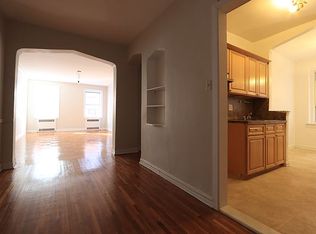 820 E 10th St APT 4-J, Brooklyn, NY 11230