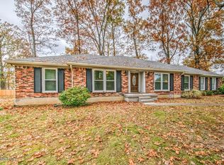 4202 Windy Oaks Rd, Louisville, KY 40241