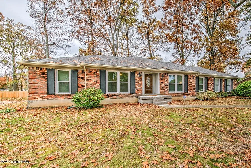4202 Windy Oaks Rd photo 1