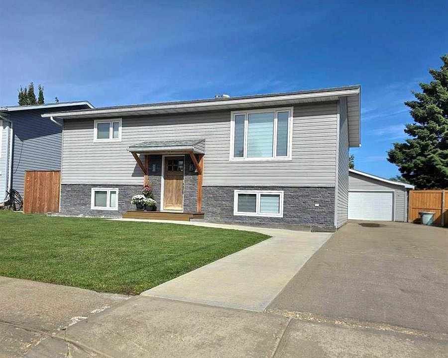 1st image of 900 SW 10a Ave SE