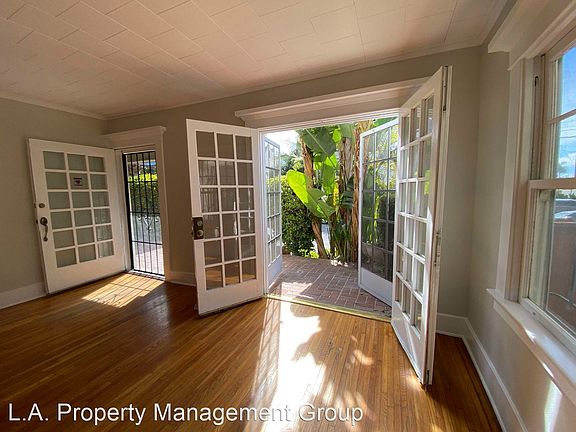 3rd image of 6607-6609 1/2 Orange Ave #6609