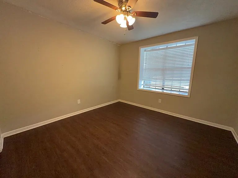 629 W Ridge Dr — Photo 11